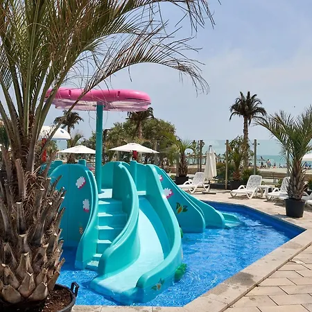 Апартаменты Mamaia Dream1 By Cb Seafront In & Pools
