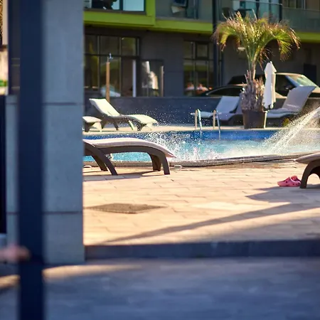 Mamaia Dream1 By Cb Seafront In & Pools Lägenhet