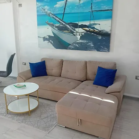Mamaia Dream1 By Cb Seafront In & Pools *