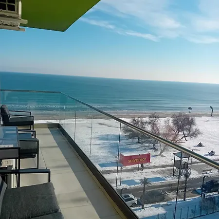 Mamaia Dream1 By Cb Seafront In & Pools *