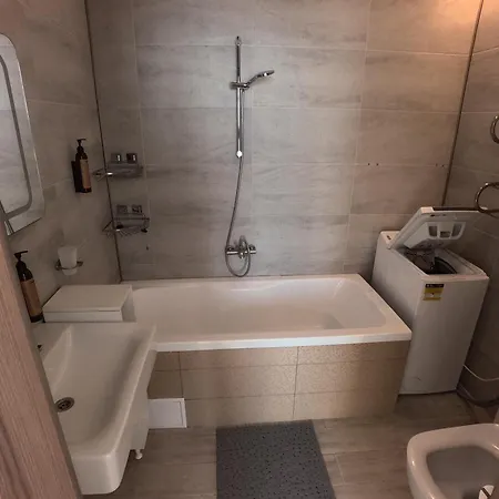 Mamaia Dream1 By Cb Seafront In & Pools Navodari