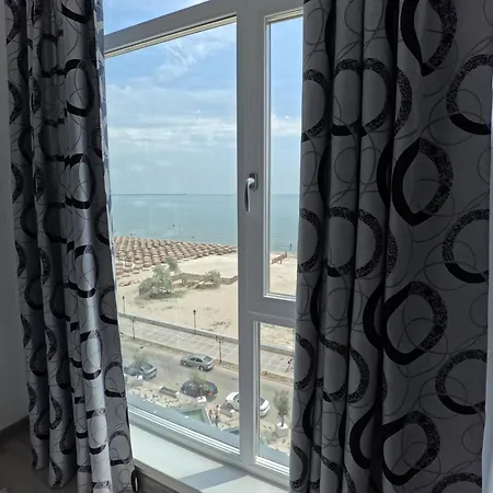 Apartment Mamaia Dream1 By Cb Seafront In & Pools Navodari