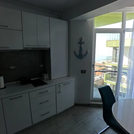 Mamaia Dream1 By Cb Seafront In & Pools