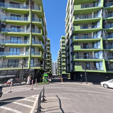 Apartment Mamaia Dream1 By Cb Seafront In & Pools Navodari