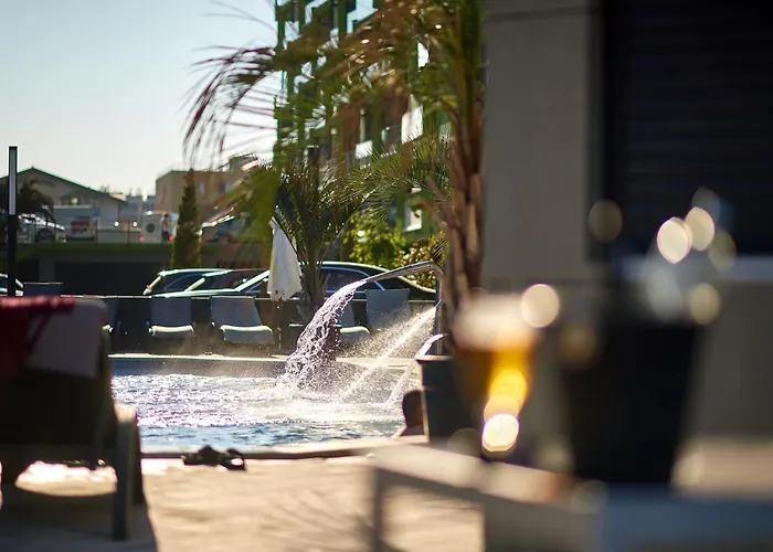 Mamaia Dream1 By Cb Seafront In & Pools * Navodari